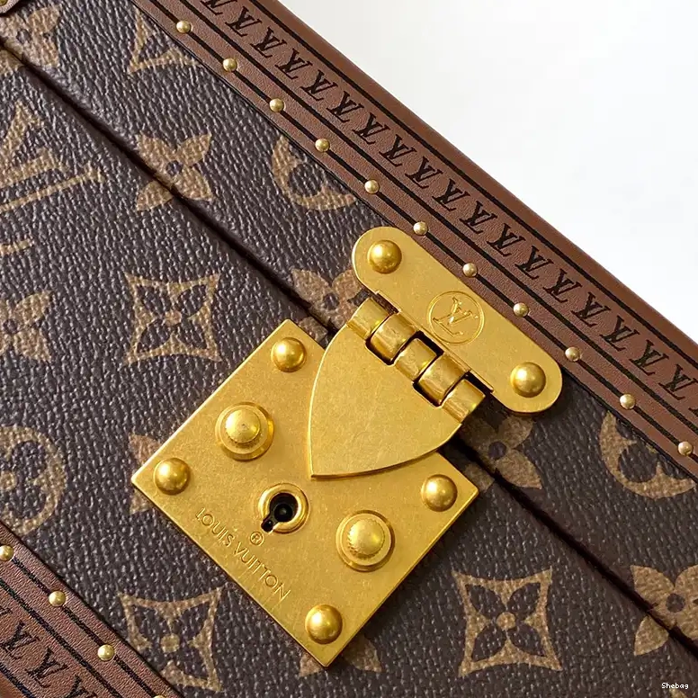 2406YA0132 LV Bags 0810